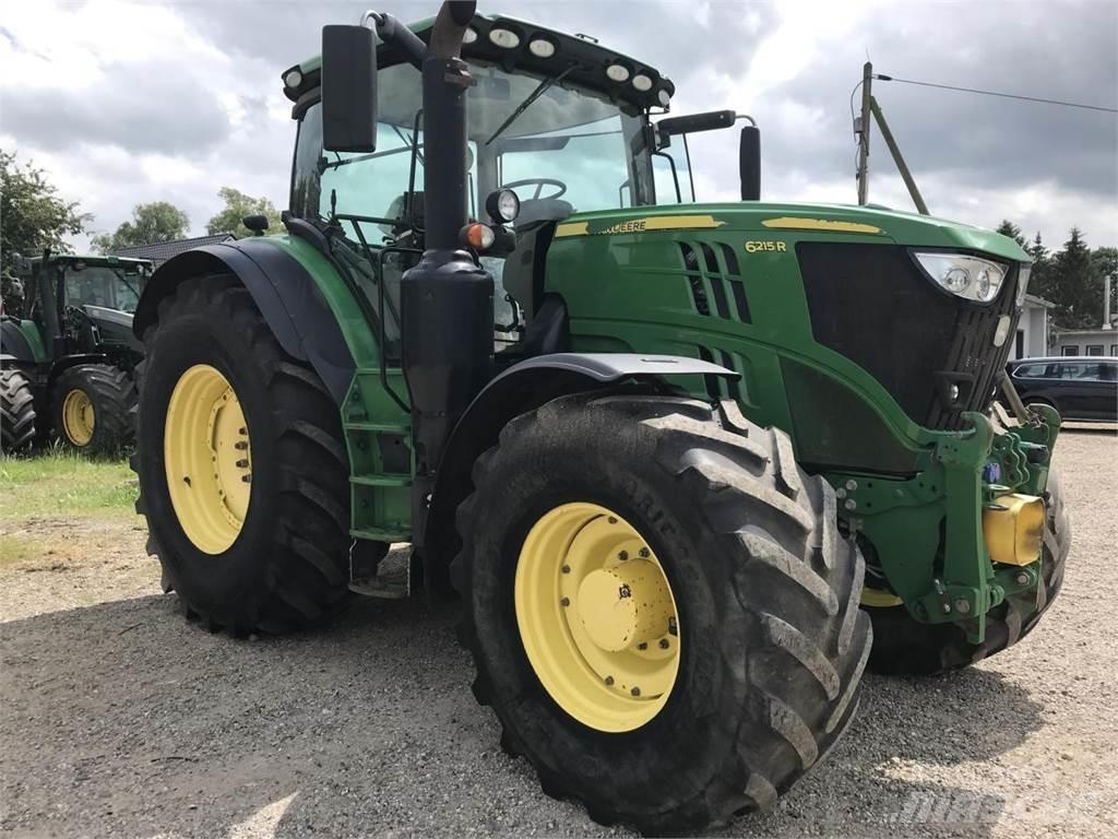 John Deere 6215R 트랙터