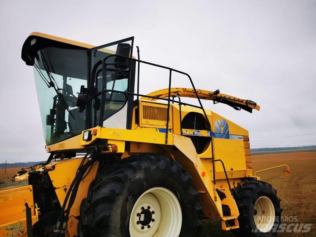 New Holland FX 50 자동 초지기계