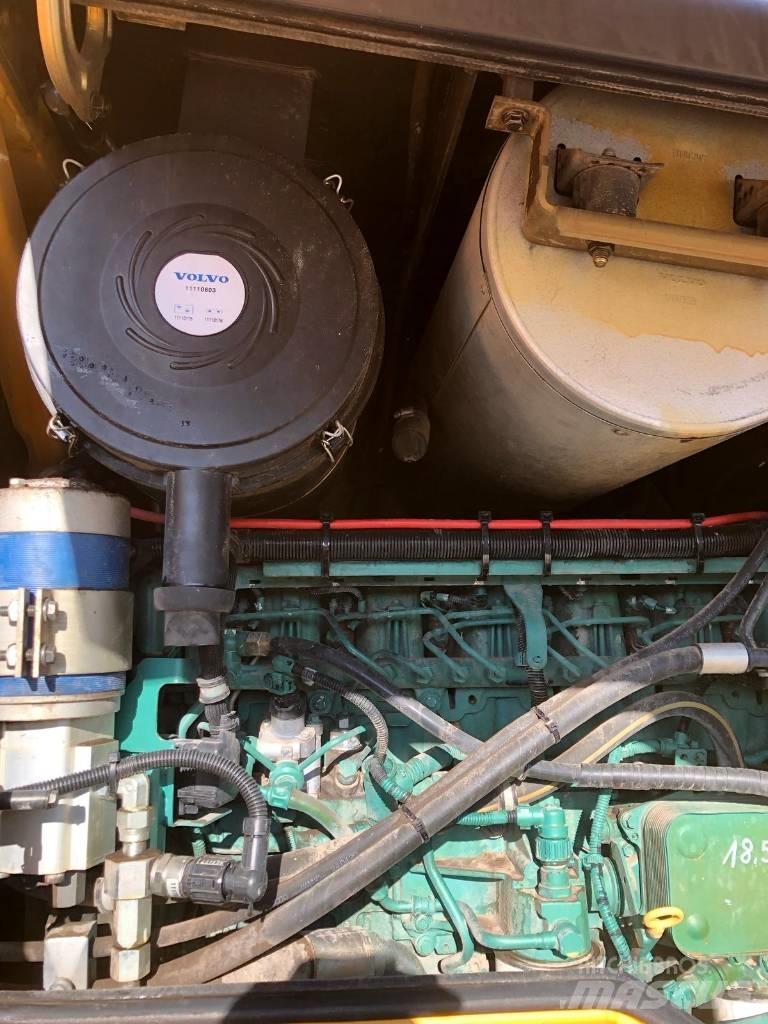 Volvo L70F  휠로우더