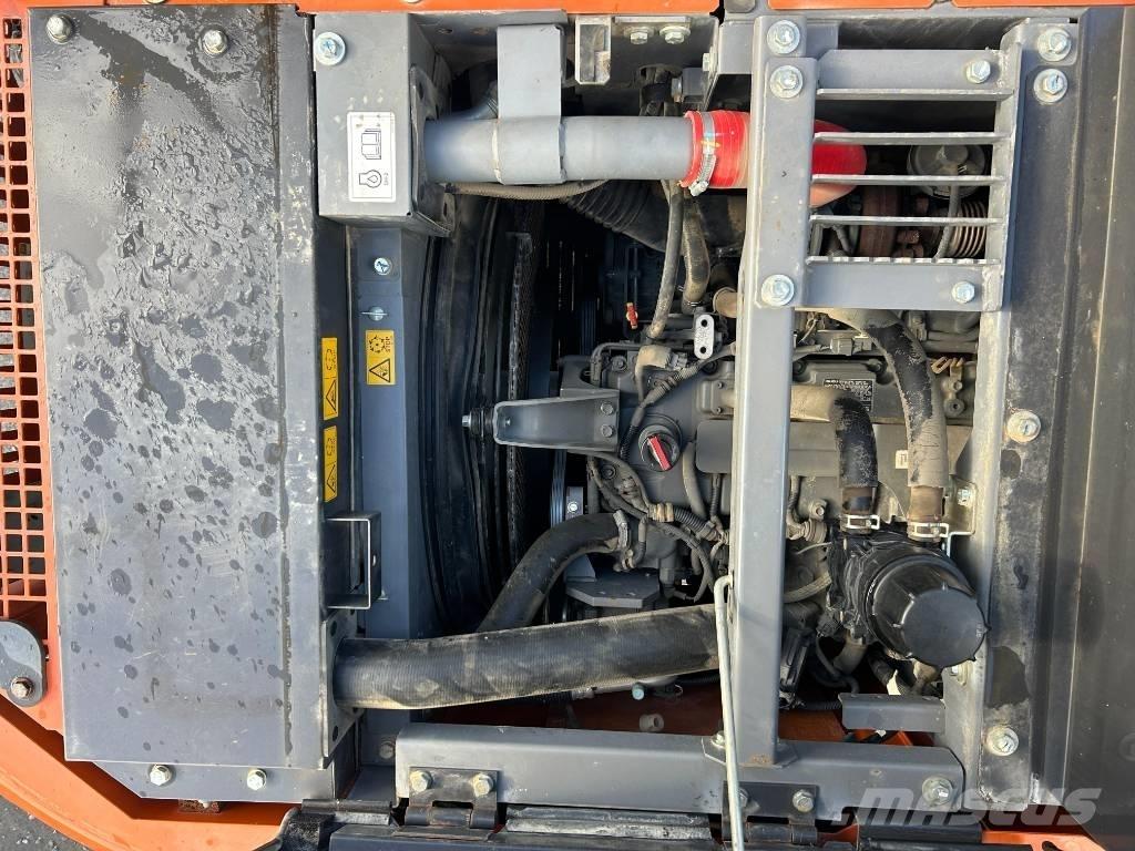 Hitachi ZX 130-6 대형 굴삭기 29톤 이상