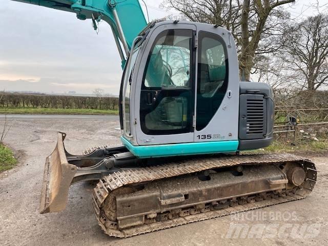 Kobelco SK 135 SR LC 대형 굴삭기 29톤 이상