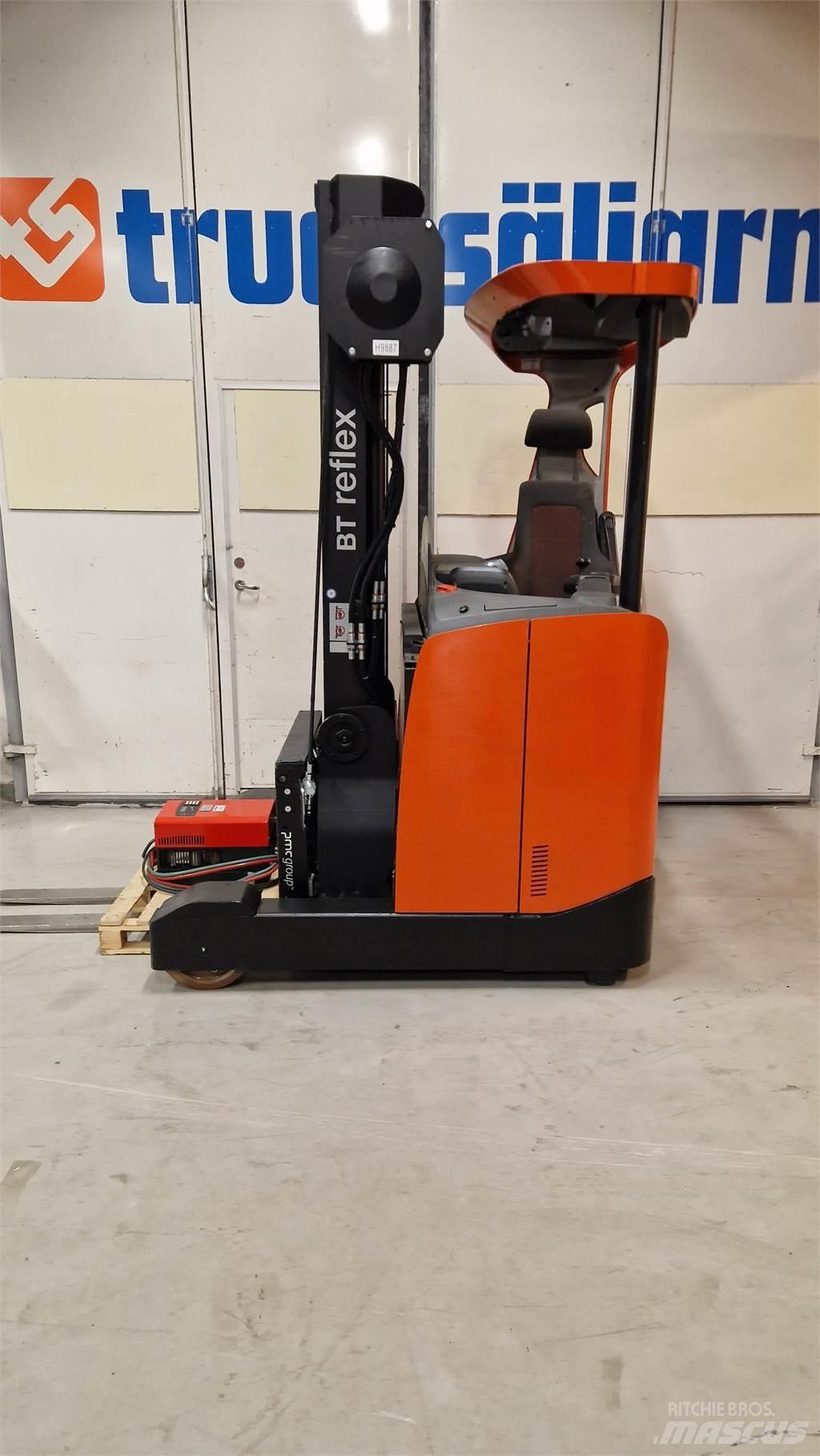 BT RRE140E 리치 트럭
