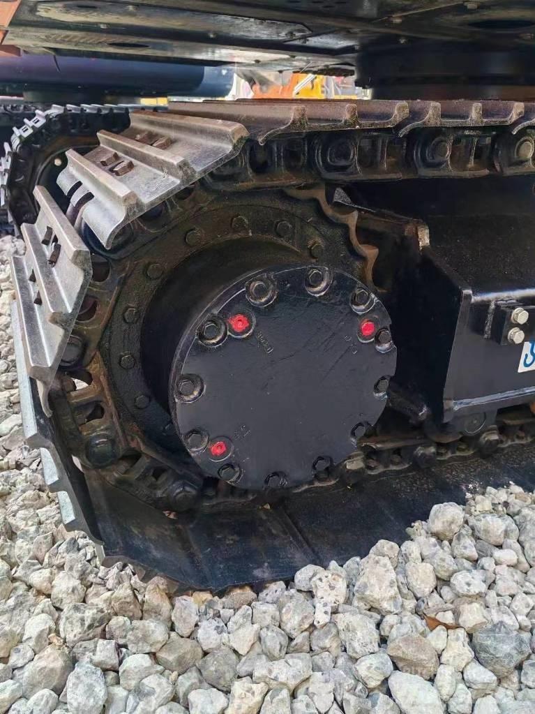 Hitachi ZX 120 대형 굴삭기 29톤 이상