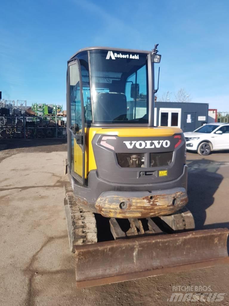 Volvo EC 35 D 소형 굴삭기 7톤 미만