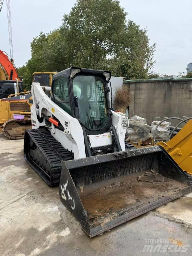 Bobcat T 770 궤도식 로우더