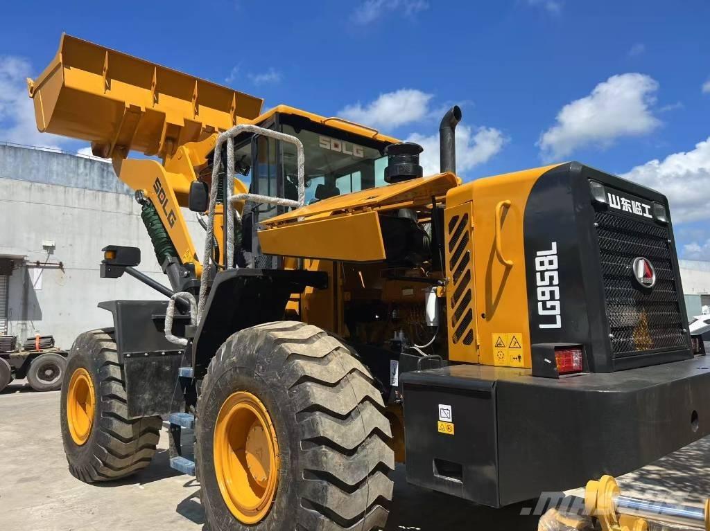 SDLG LG958L  휠로우더
