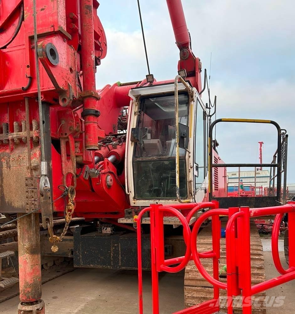 Soilmec SF65 말뚝설치기