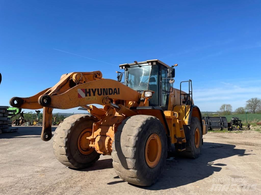 Hyundai HL 975  휠로우더