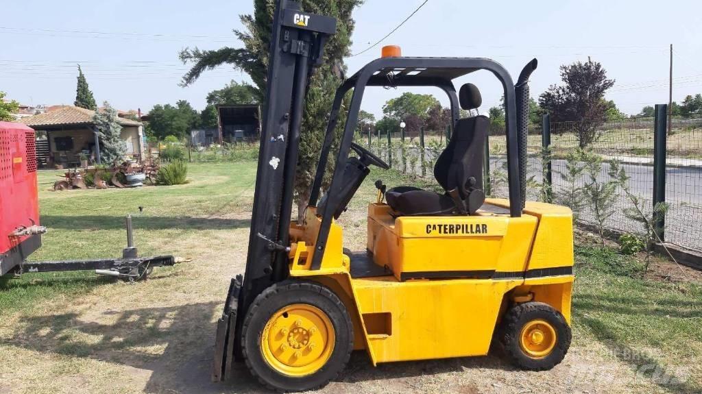 CAT V 50 디젤 지게차