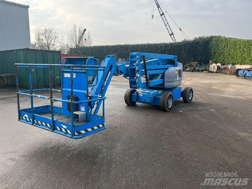 Genie Z 45/25 J 관절형 전동이동 리프트