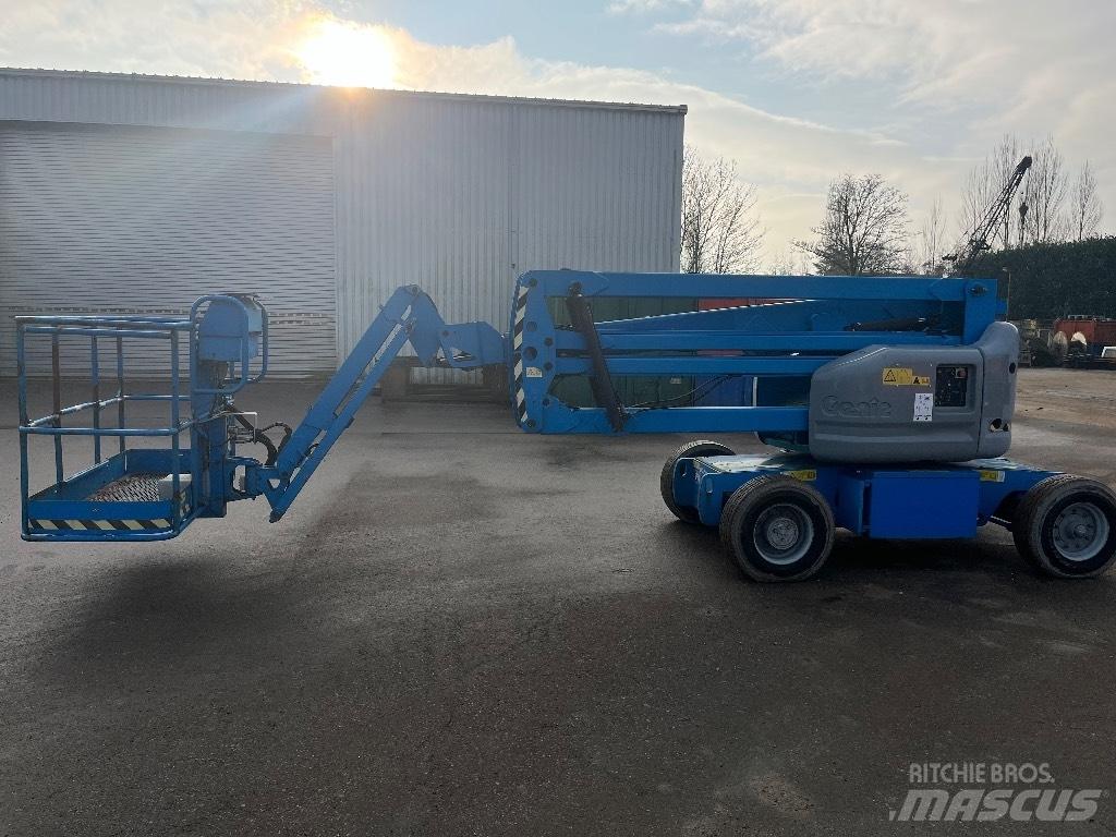Genie Z 45/25 J 관절형 전동이동 리프트