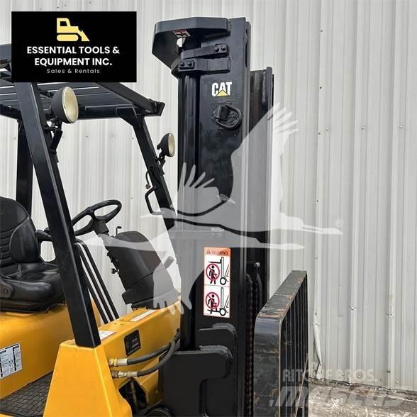CAT GC40KSTR 디젤 지게차