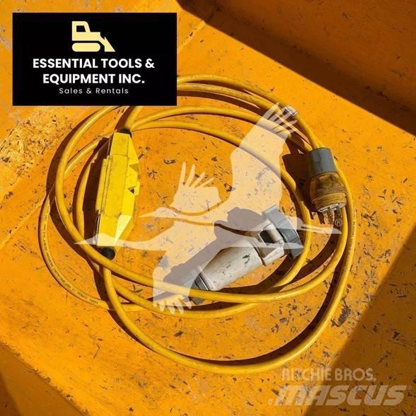 JCB HTD5E 건설현장 덤프트럭