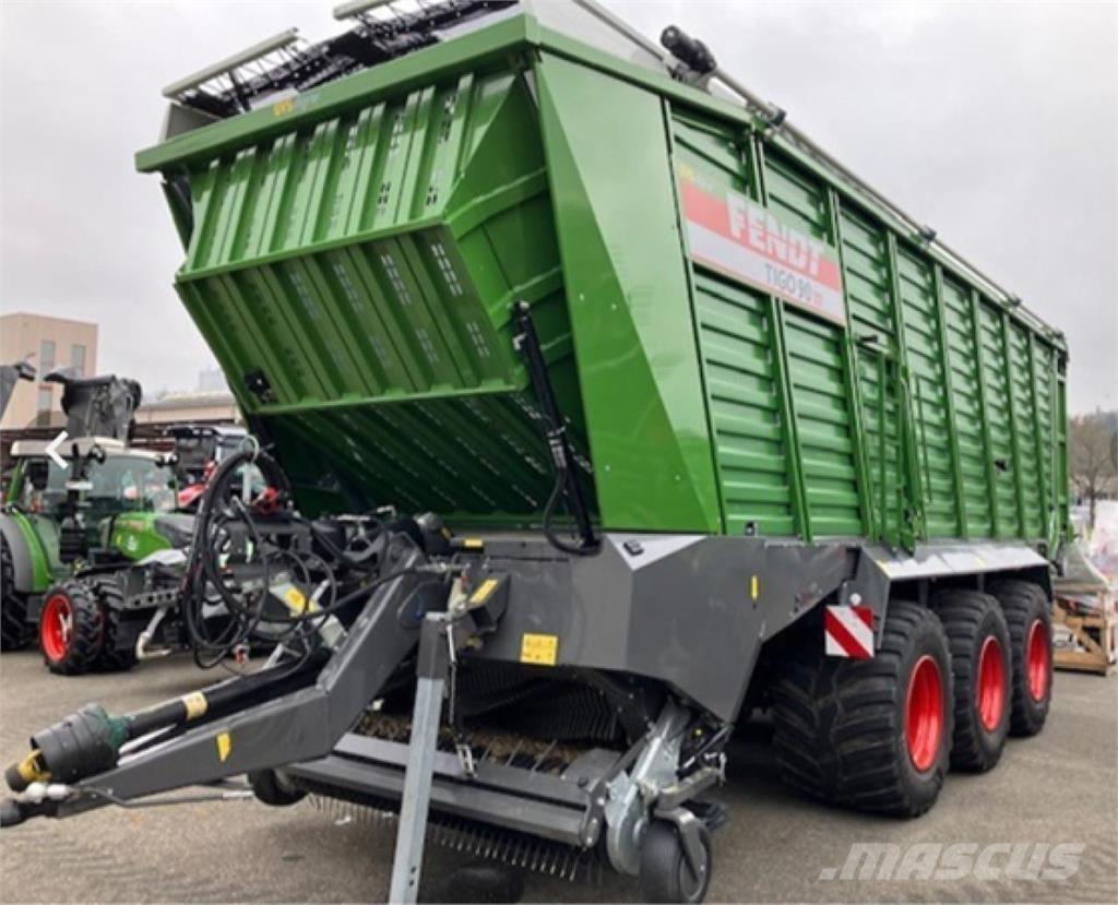 Fendt Tigo XR90 자동 적재 트레일러