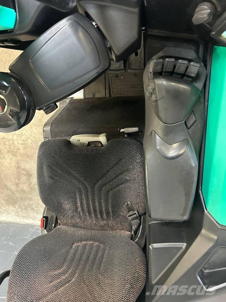 Mitsubishi RB 16N2C 리치 트럭