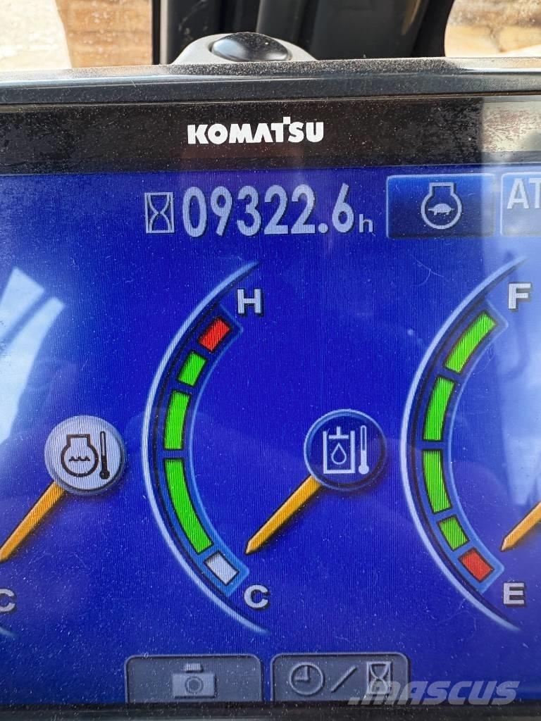 Komatsu PC 138 US 대형 굴삭기 29톤 이상