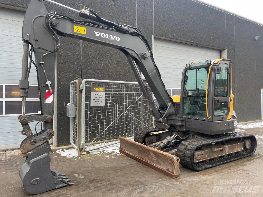 Volvo ECR88D 중형굴삭기 7톤-28톤
