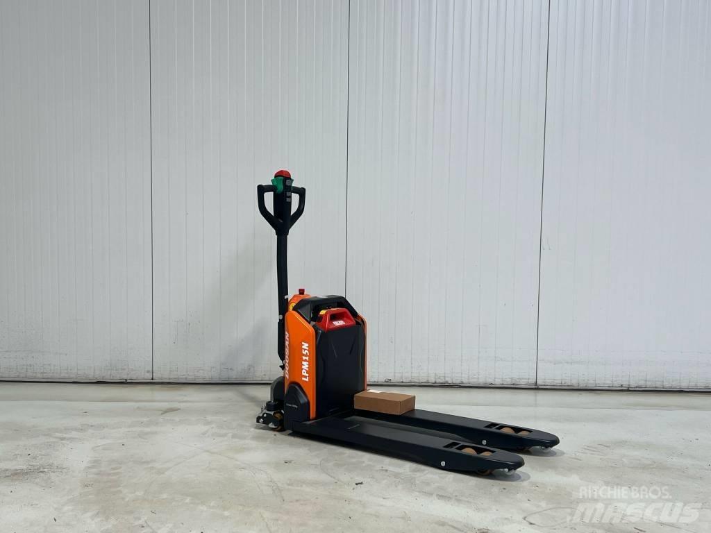 Doosan LPM15N-7 경량 리프터