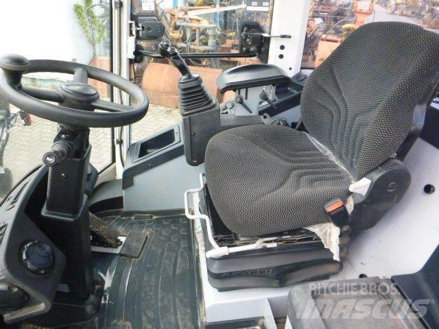 Liebherr L 507  휠로우더
