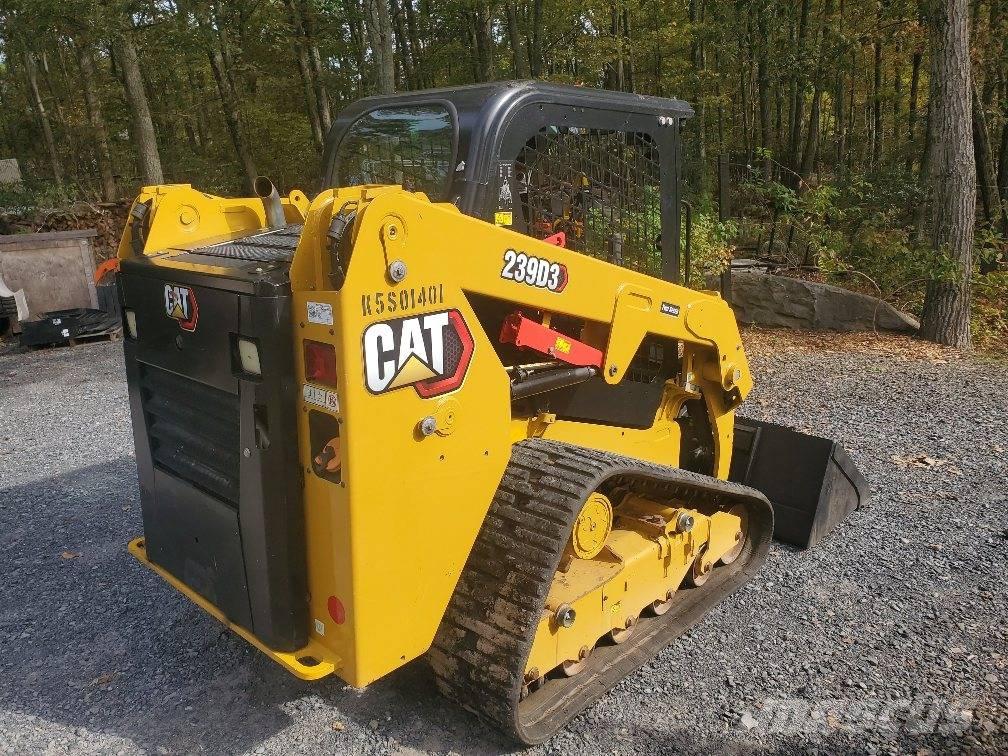 CAT 239 D  스키드로더