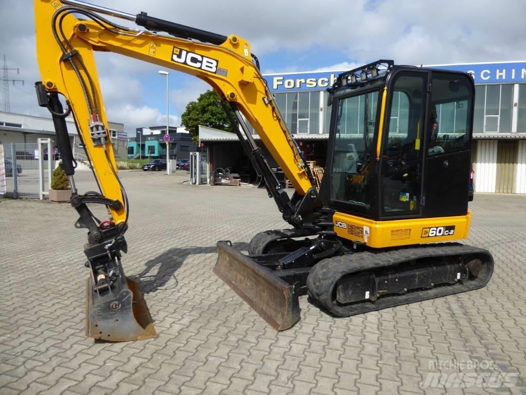 JCB 60 C-2 소형 굴삭기 7톤 미만