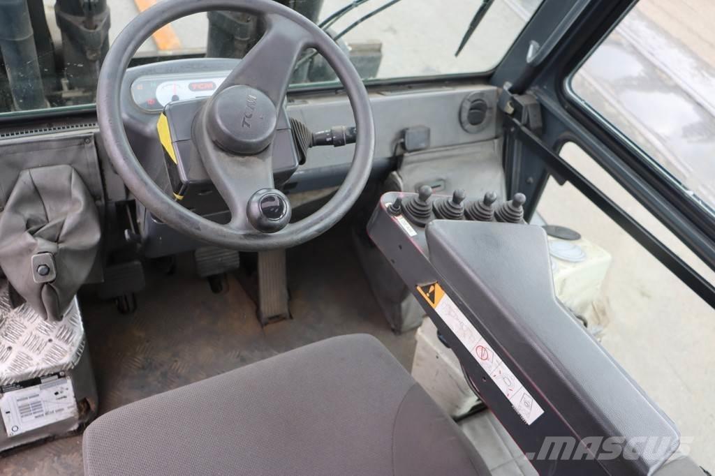 TCM FD80-2 디젤 지게차