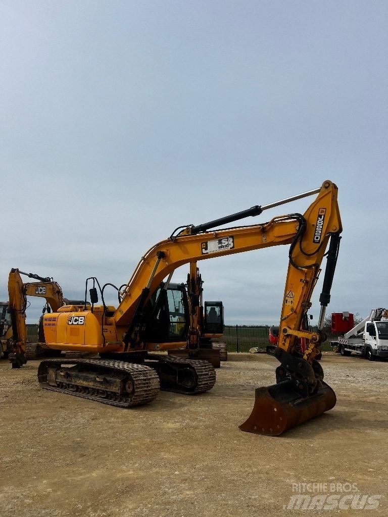 JCB JS 220 N LC 대형 굴삭기 29톤 이상