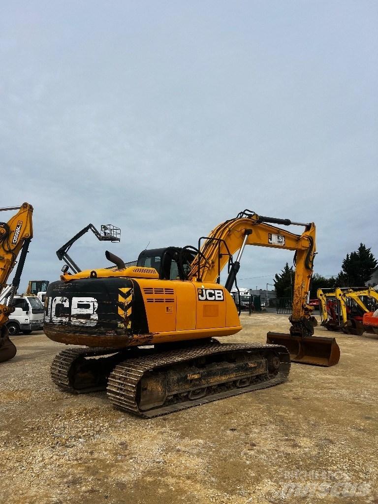JCB JS 220 N LC 대형 굴삭기 29톤 이상
