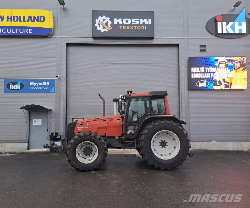 Valtra Valmet 8950 트랙터