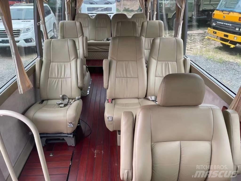 Toyota Coaster Bus 미니 버스