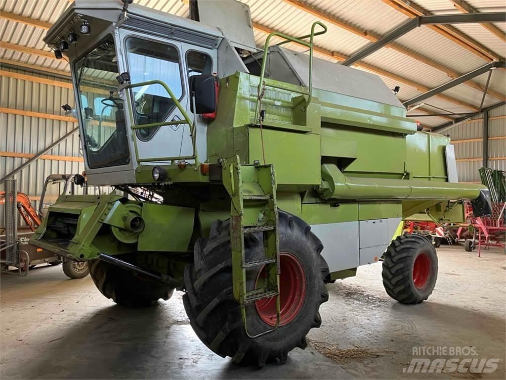 CLAAS Dominator 96 콤바인 수확기