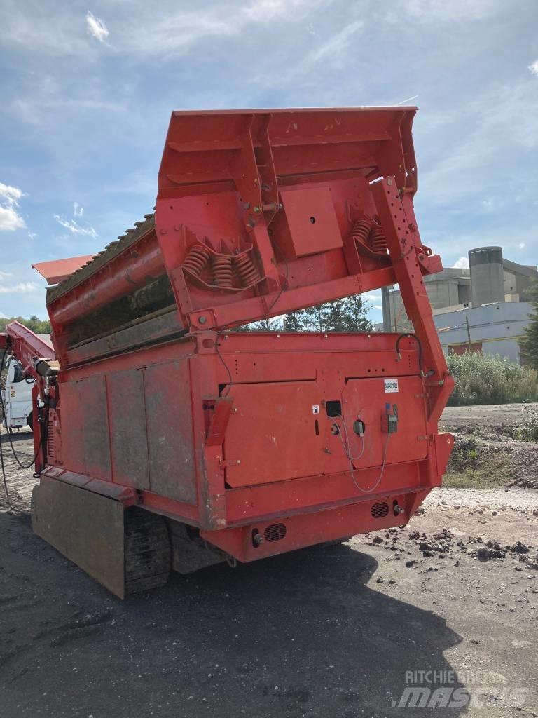 Terex Finlay 595 스크리너
