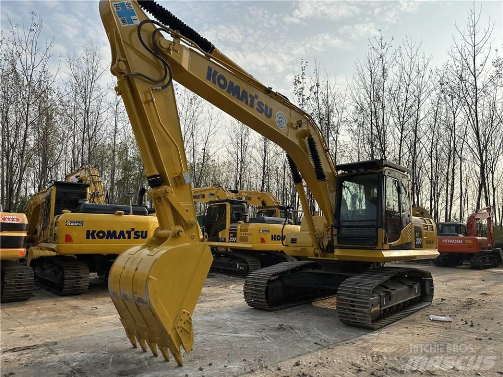 Komatsu PC200-8 대형 굴삭기 29톤 이상