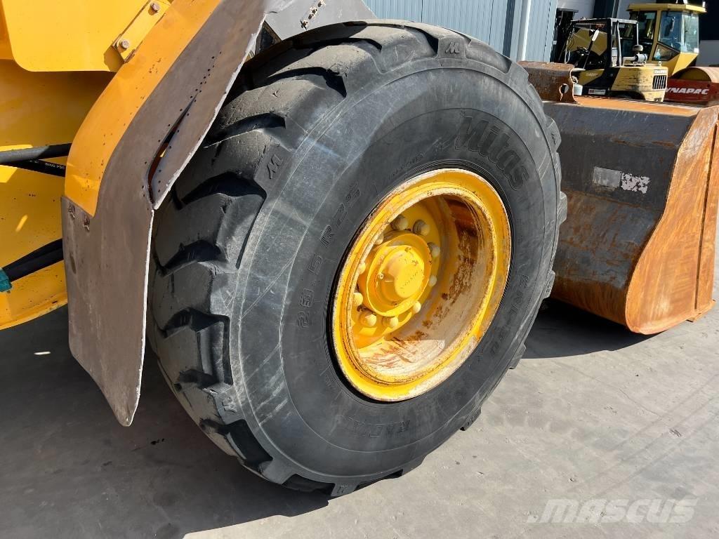 Volvo L60E  휠로우더