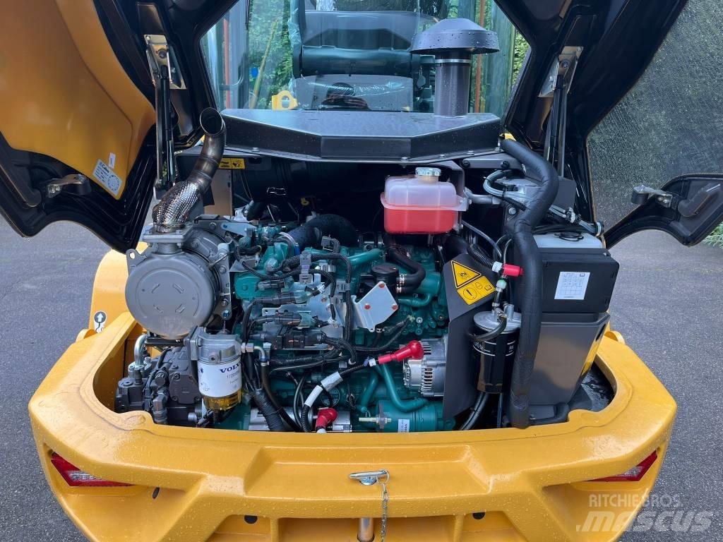 Volvo L 30 H  휠로우더