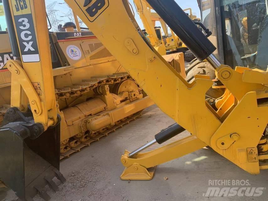 JCB 3 CX  휠로우더