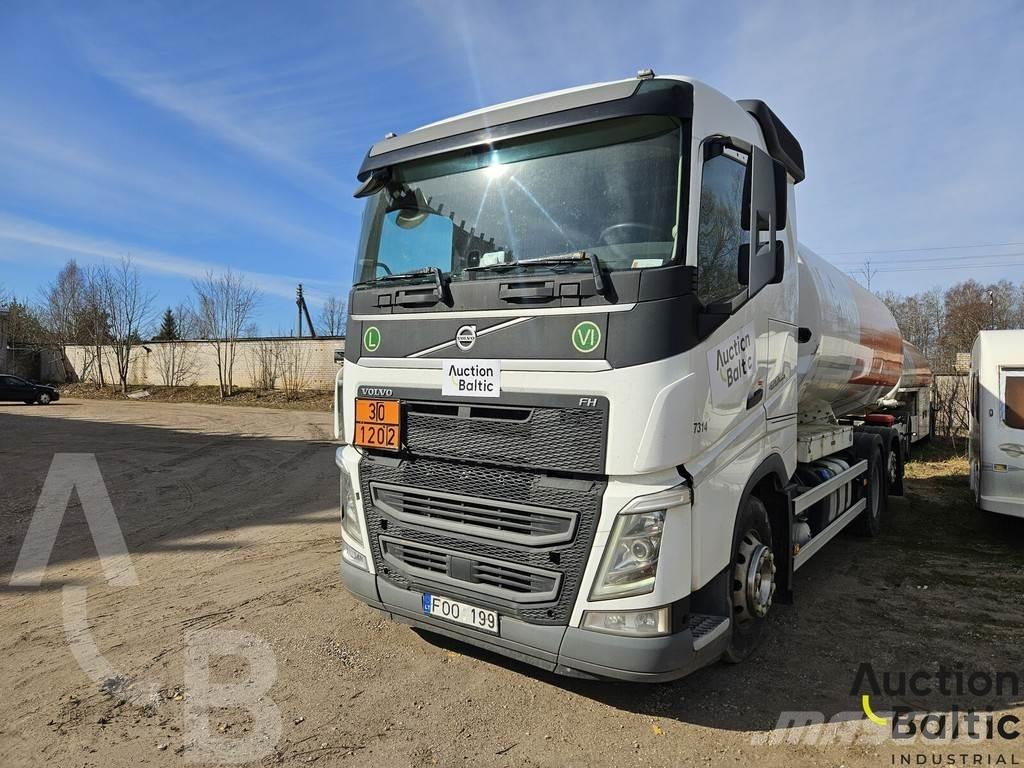 Volvo FH 420 탱커 트럭