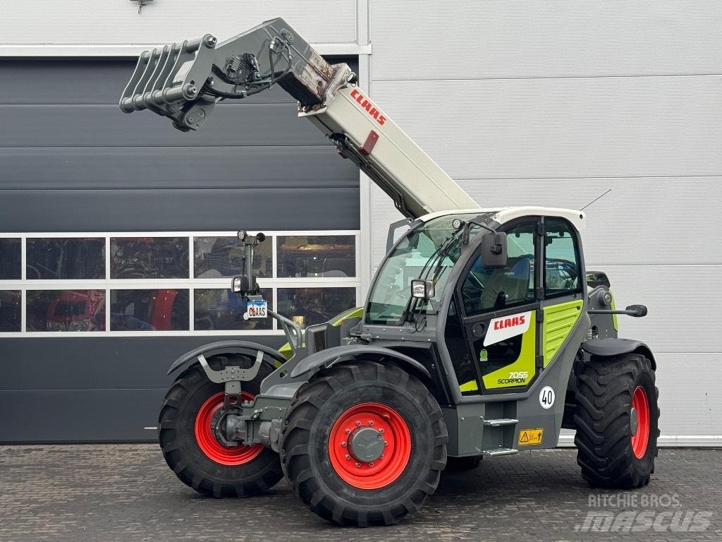 CLAAS Scorpion 7055 텔러 핸들러