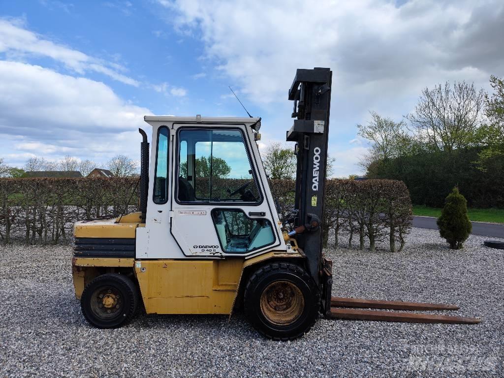 Daewoo D 40 S 디젤 지게차