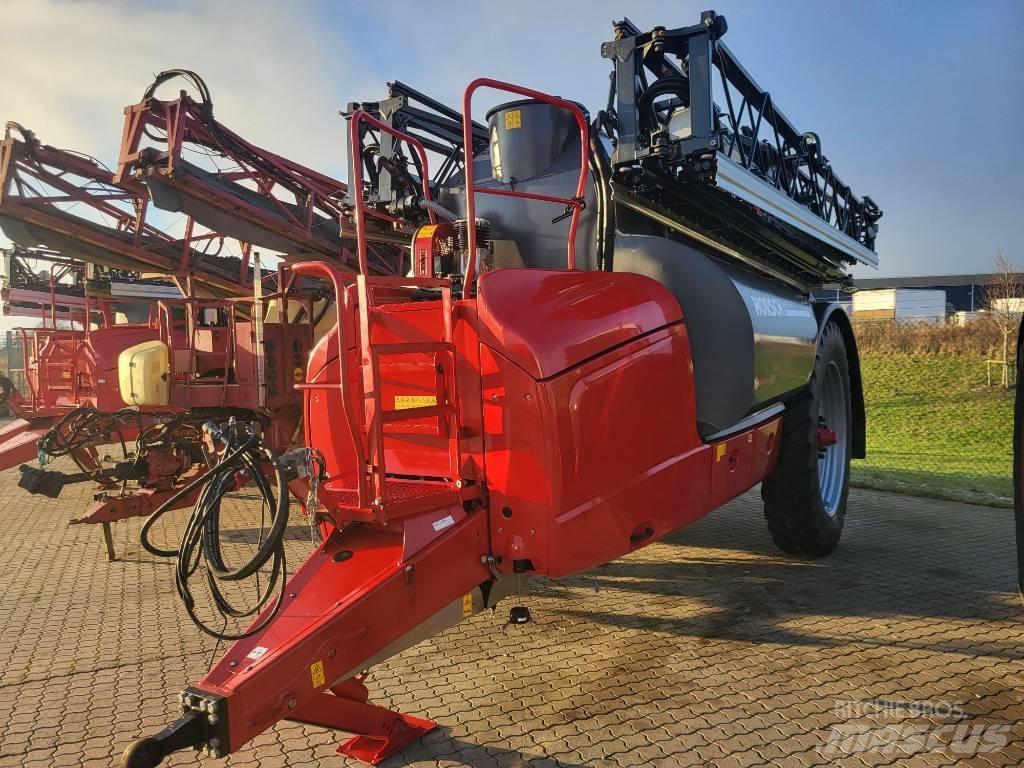 Horsch LEEB GS 8-36 견인형 분무기