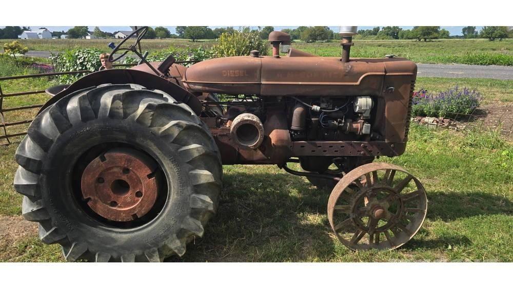 McCormick WD-6 트랙터