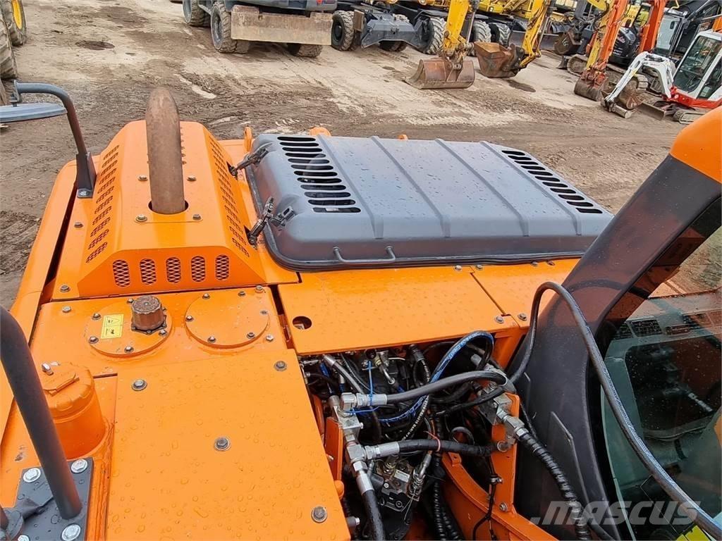 Doosan DX 140 LC-3 대형 굴삭기 29톤 이상