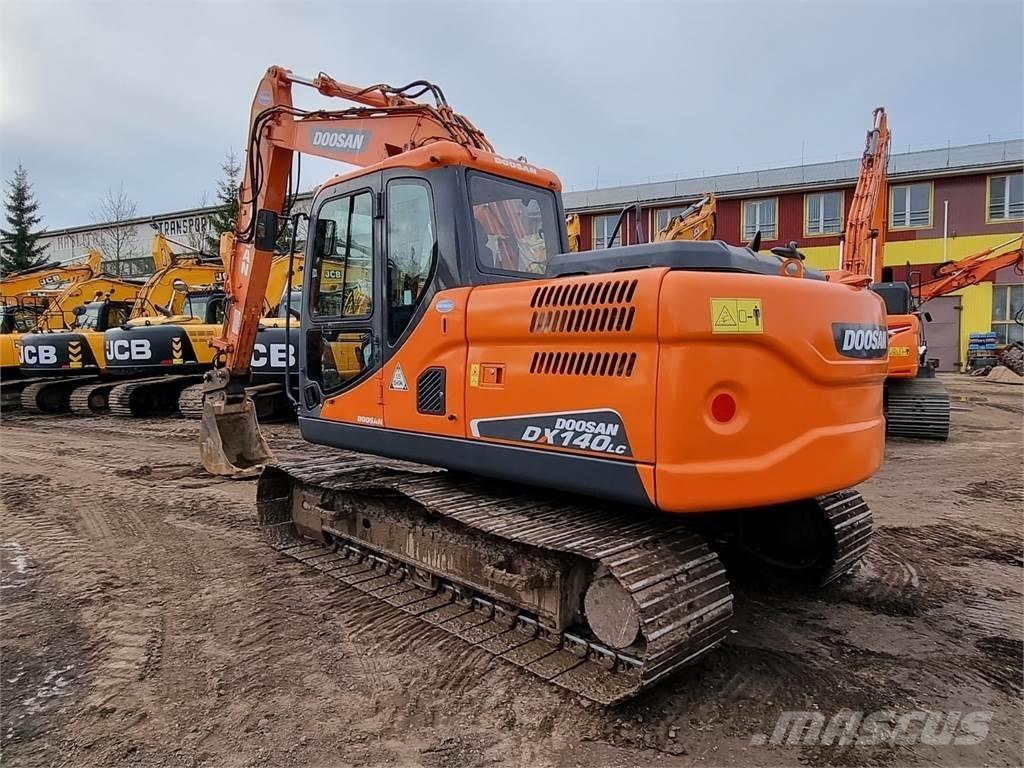 Doosan DX 140 LC-3 대형 굴삭기 29톤 이상