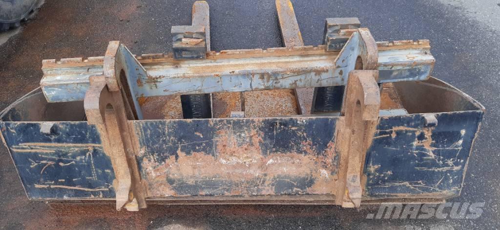 Wiedemann 1380  스키드로더