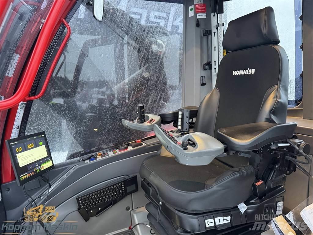 Komatsu 931XC 원목 하베스터
