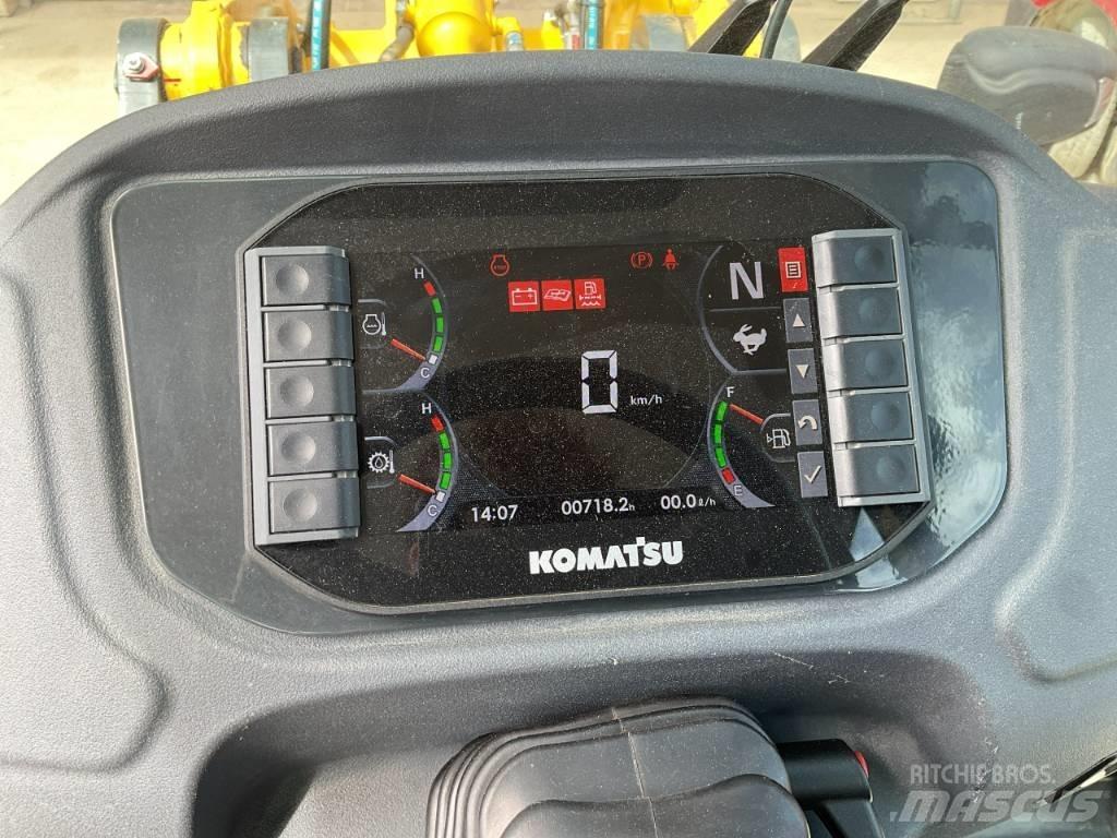 Komatsu WA80M-8  휠로우더