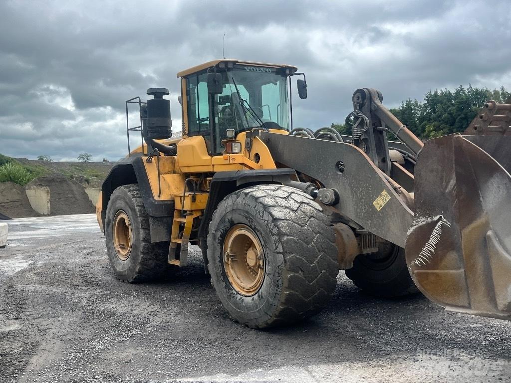 Volvo L 220 G  휠로우더
