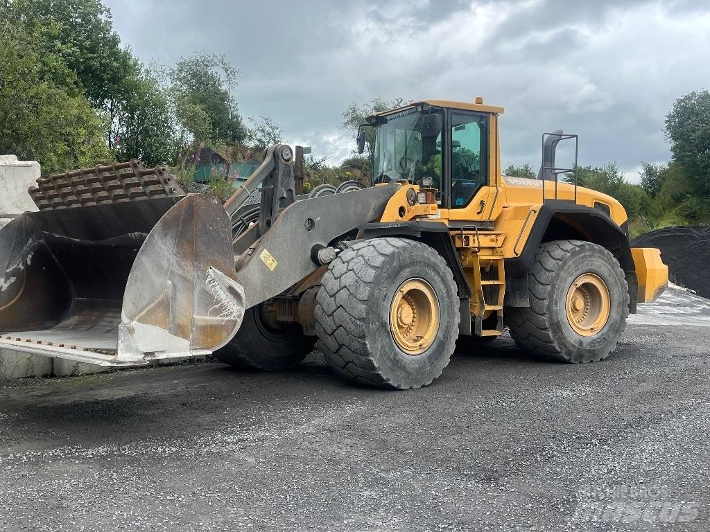 Volvo L 220 G  휠로우더