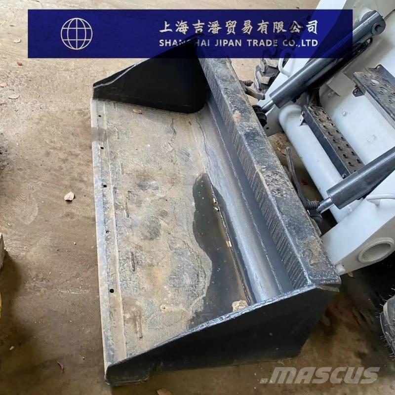 Bobcat S 160  스키드로더