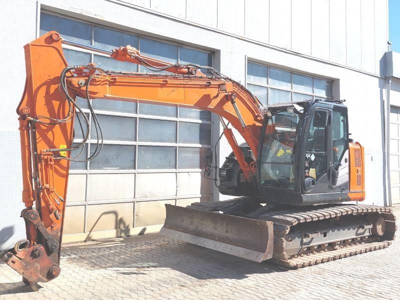 Hitachi ZX 135 US-6 대형 굴삭기 29톤 이상